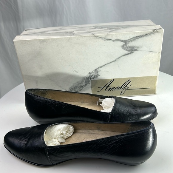 Amalfi Hector I Italian Black Leather Low Heels In Box Size 7 1/2B - Picture 8 of 10